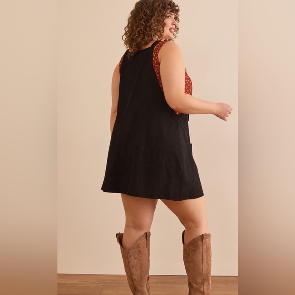 Arula  Black Corduroy Leighton Skirtall - Picture 3 of 12